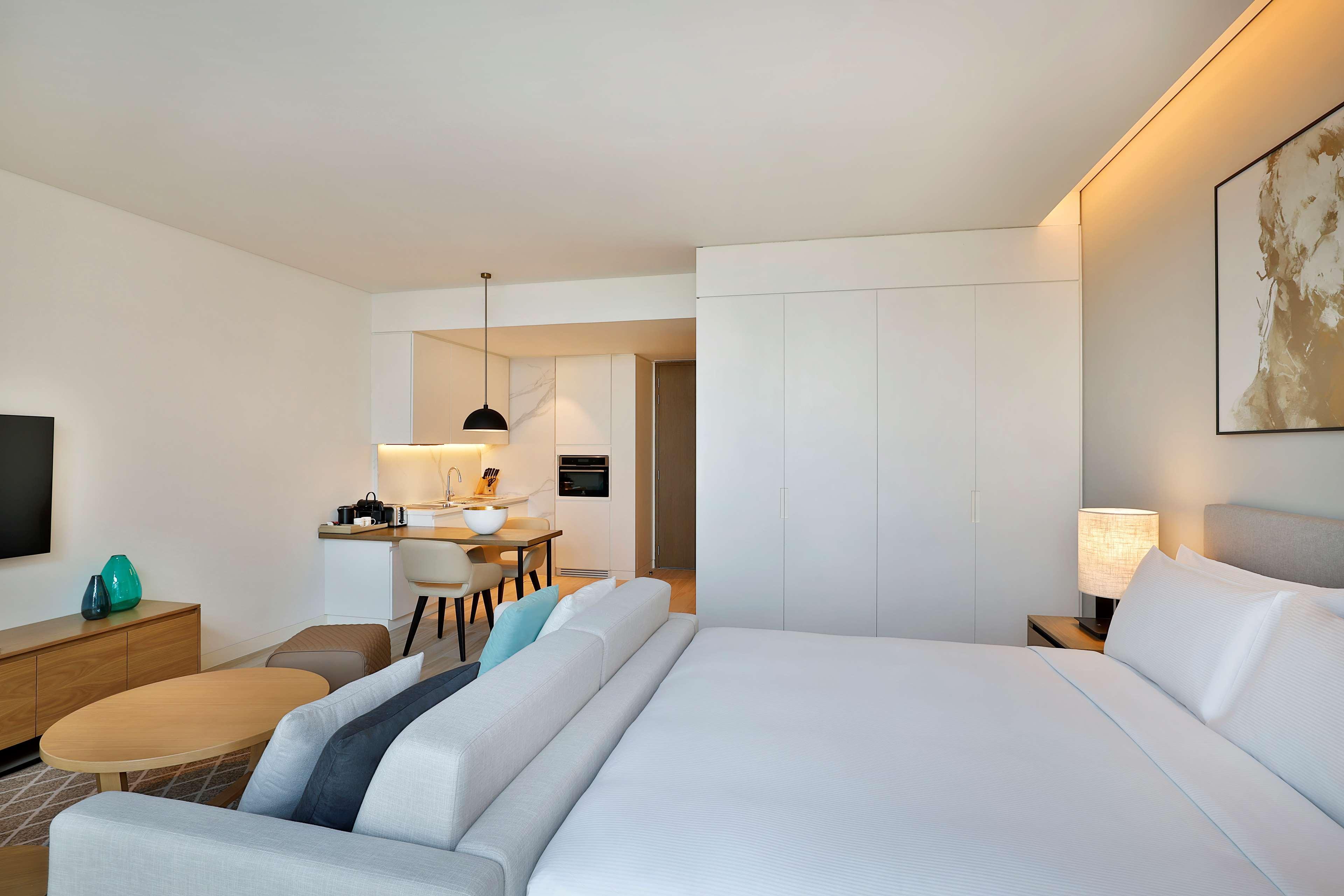 Doubletree By Hilton Abu Dhabi Yas Island Residences Extérieur photo